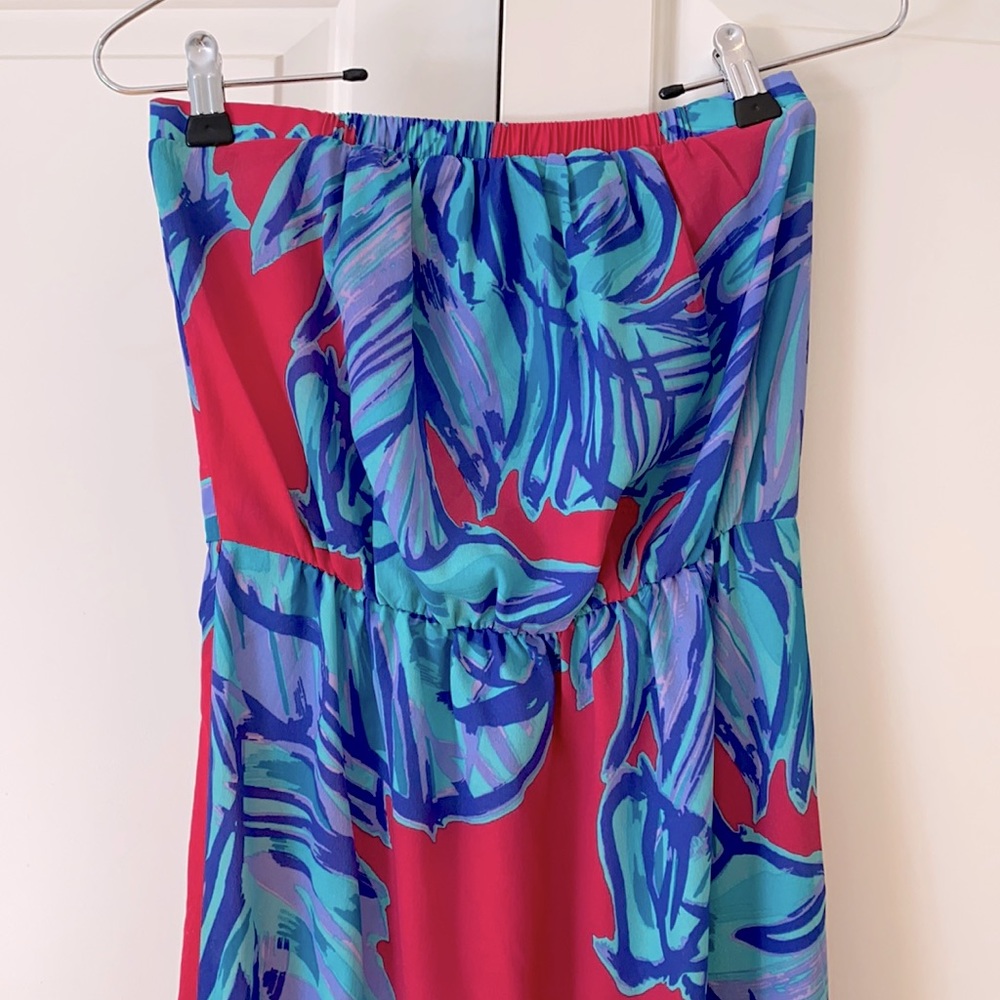 Lilly Pulitzer size 4 strapless dress.
